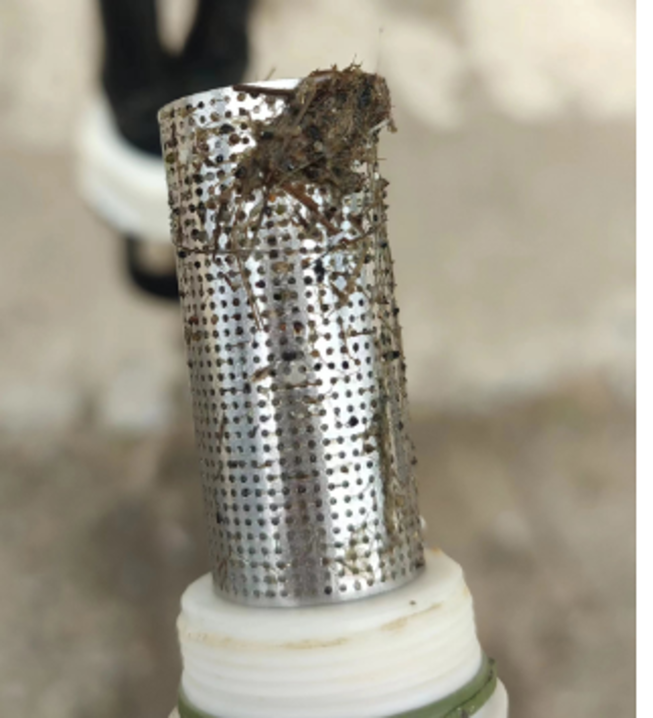 Clogged filter cap